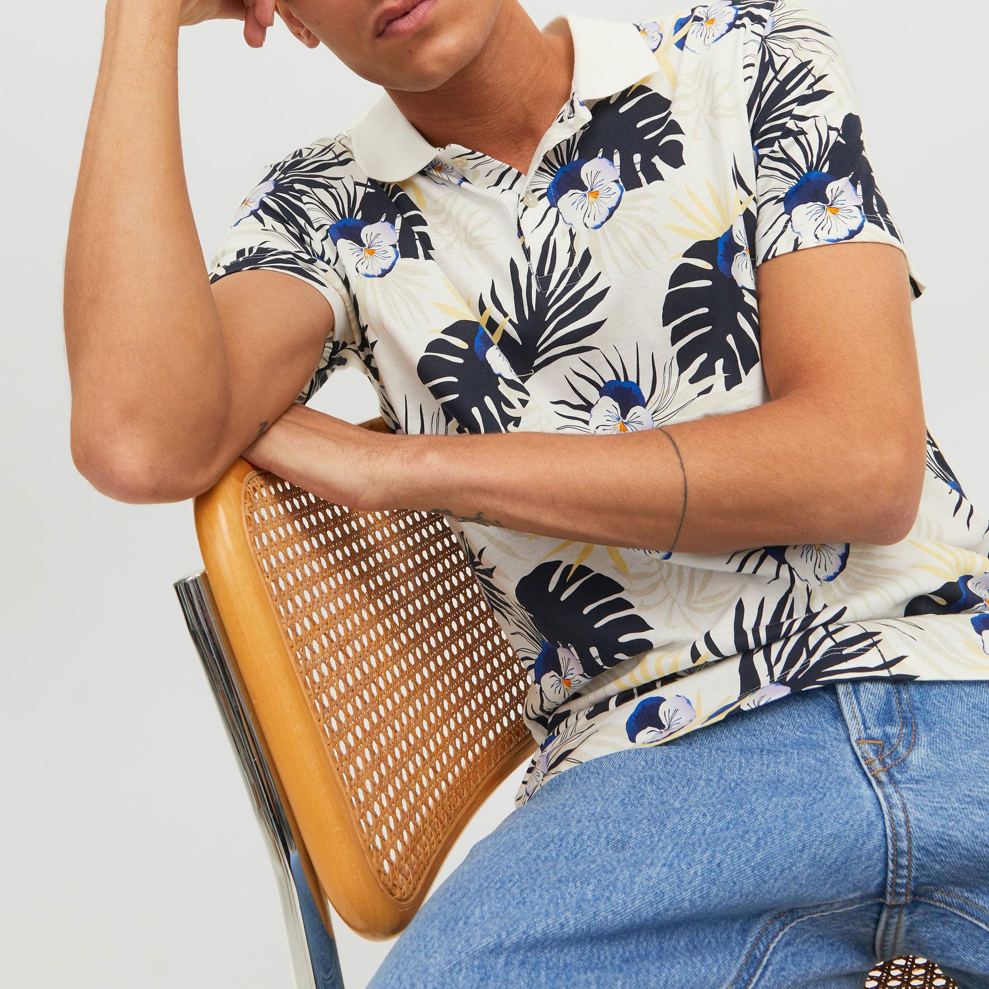 Jack & Jones Plus (112240520) Camisa JORJAMES Tulum AOP En 3 Colores